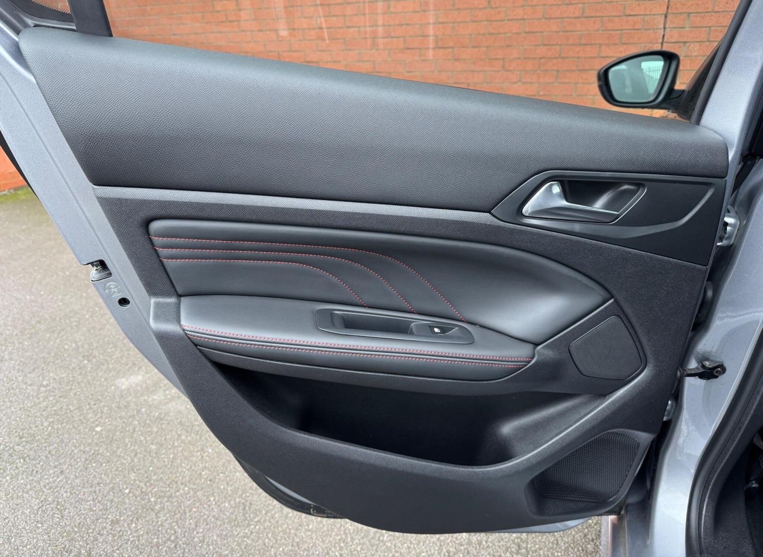 Used Peugeot 308 2016 for sale - 77314827: Photo 36