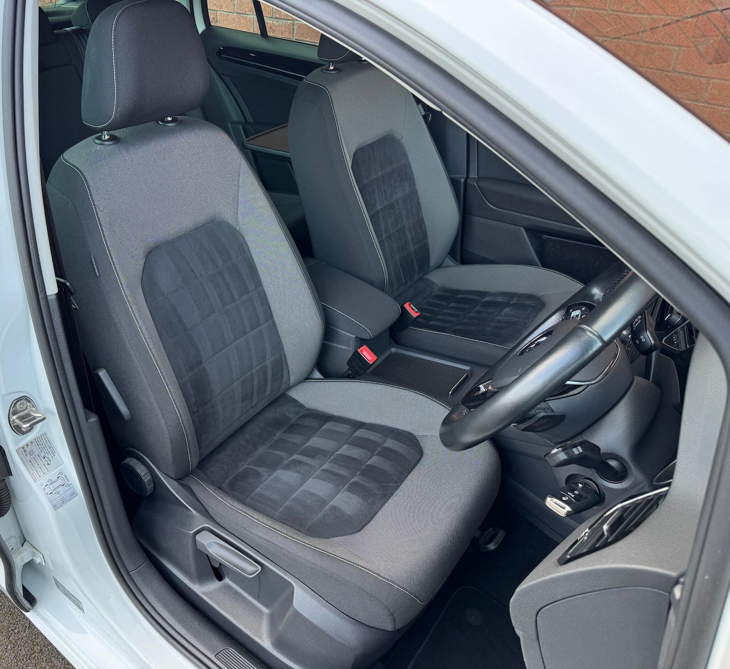 Used Volkswagen Golf SV 2016 for sale - 76824180: Photo 13