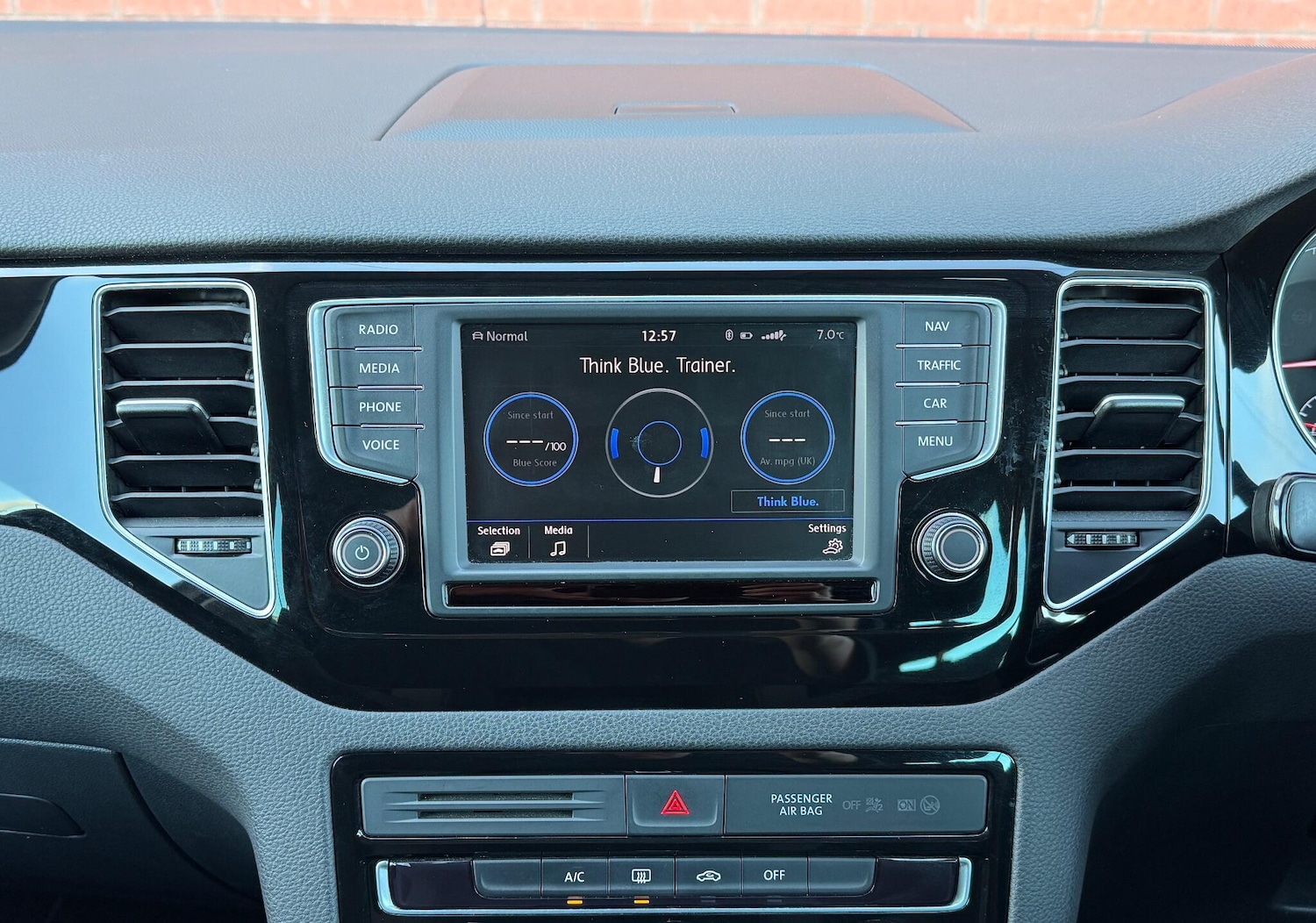 Used Volkswagen Golf SV 2016 for sale - 76824180: Photo 24