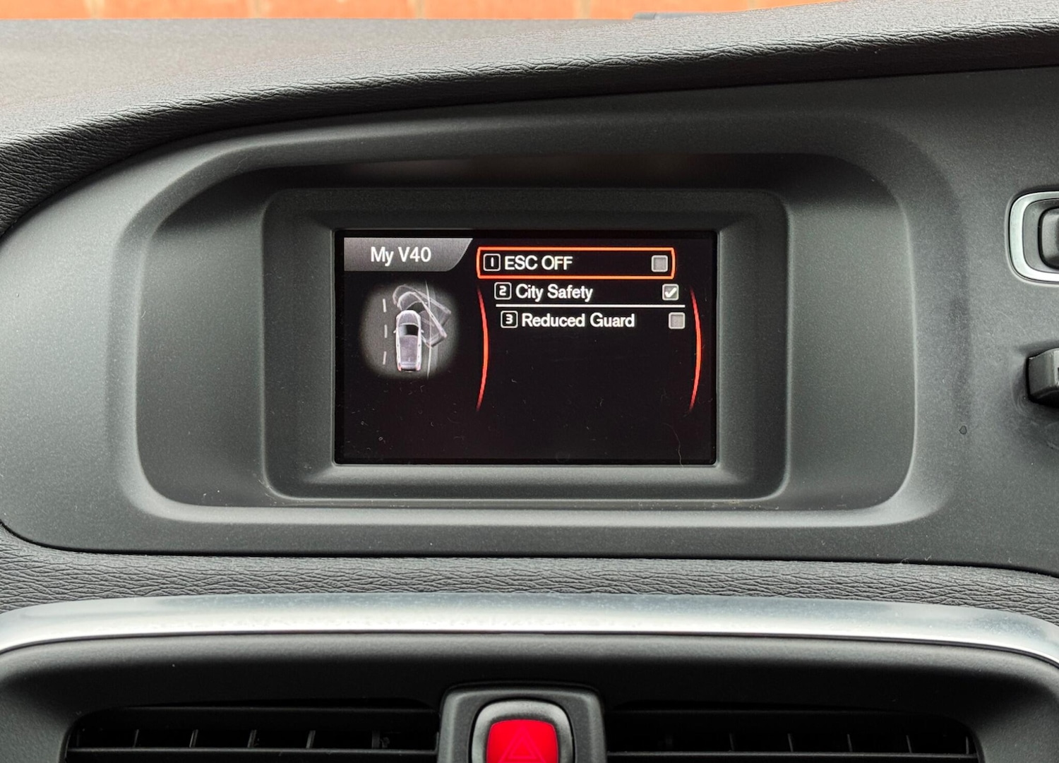 Used Volvo V40 2016 for sale - 77564633: Photo 20