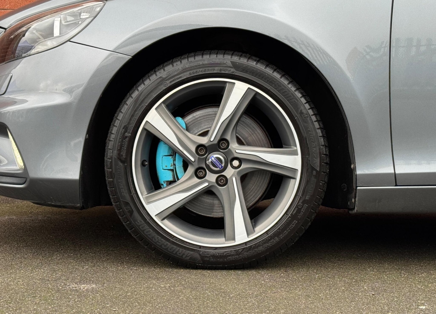 Used Volvo V40 2016 for sale - 77564633: Photo 40