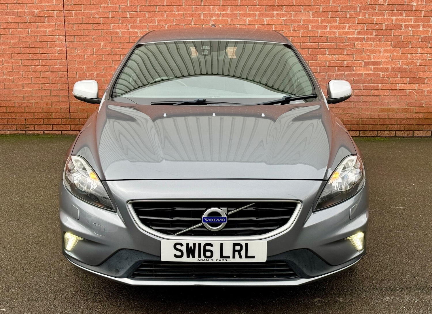 Used Volvo V40 2016 for sale - 77564633: Photo 5