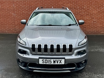 Used Jeep Cherokee 2015 for sale - 76020954: Photo