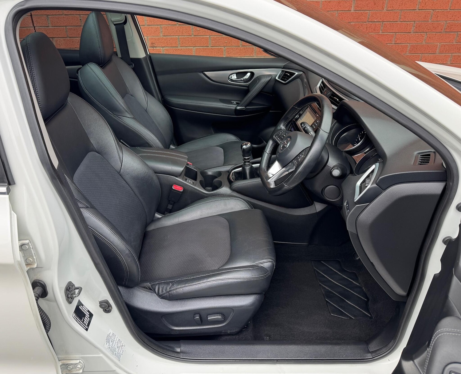 Used Nissan Qashqai for sale - 77166619: Photo 16