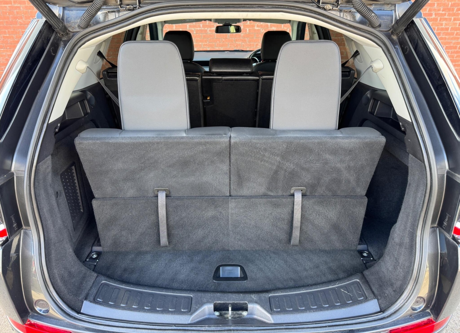 Used Land Rover Discovery Sport 2018 for sale - 78099874: Photo 12