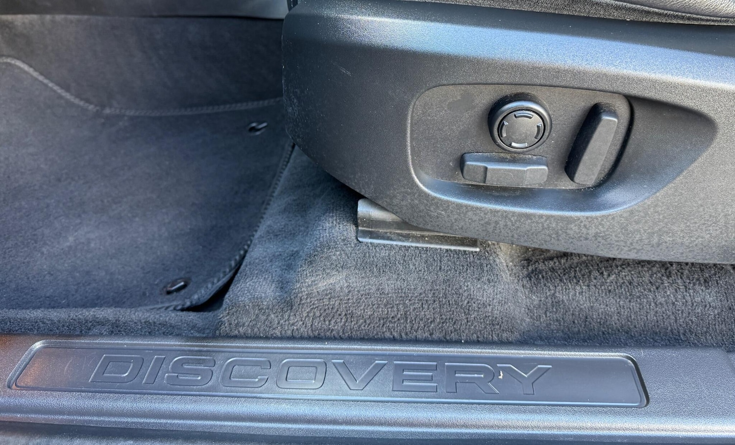 Used Land Rover Discovery Sport 2018 for sale - 78099874: Photo 42