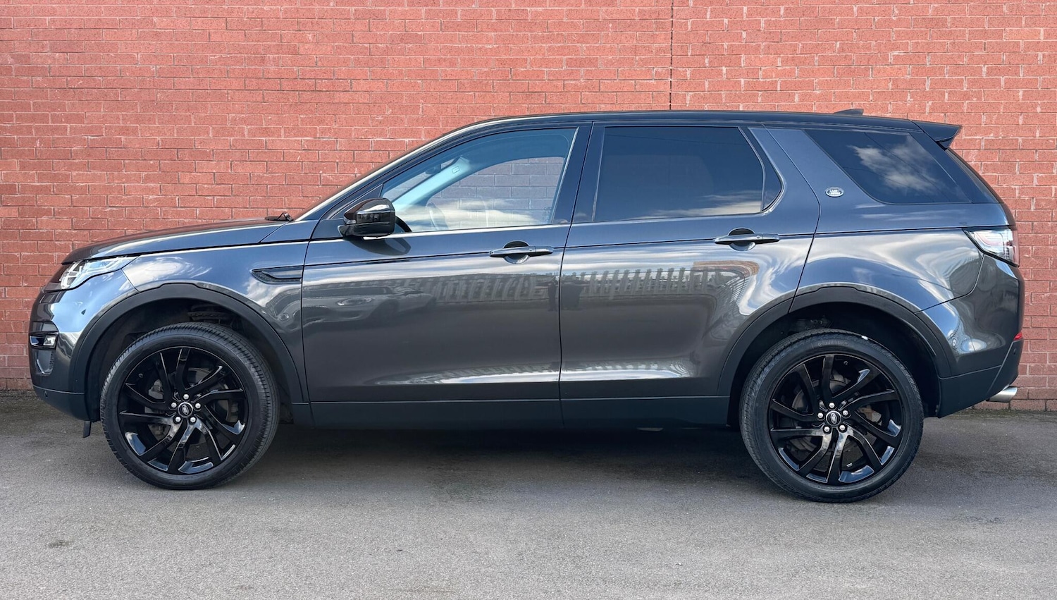 Used Land Rover Discovery Sport 2018 for sale - 78099874: Photo 8