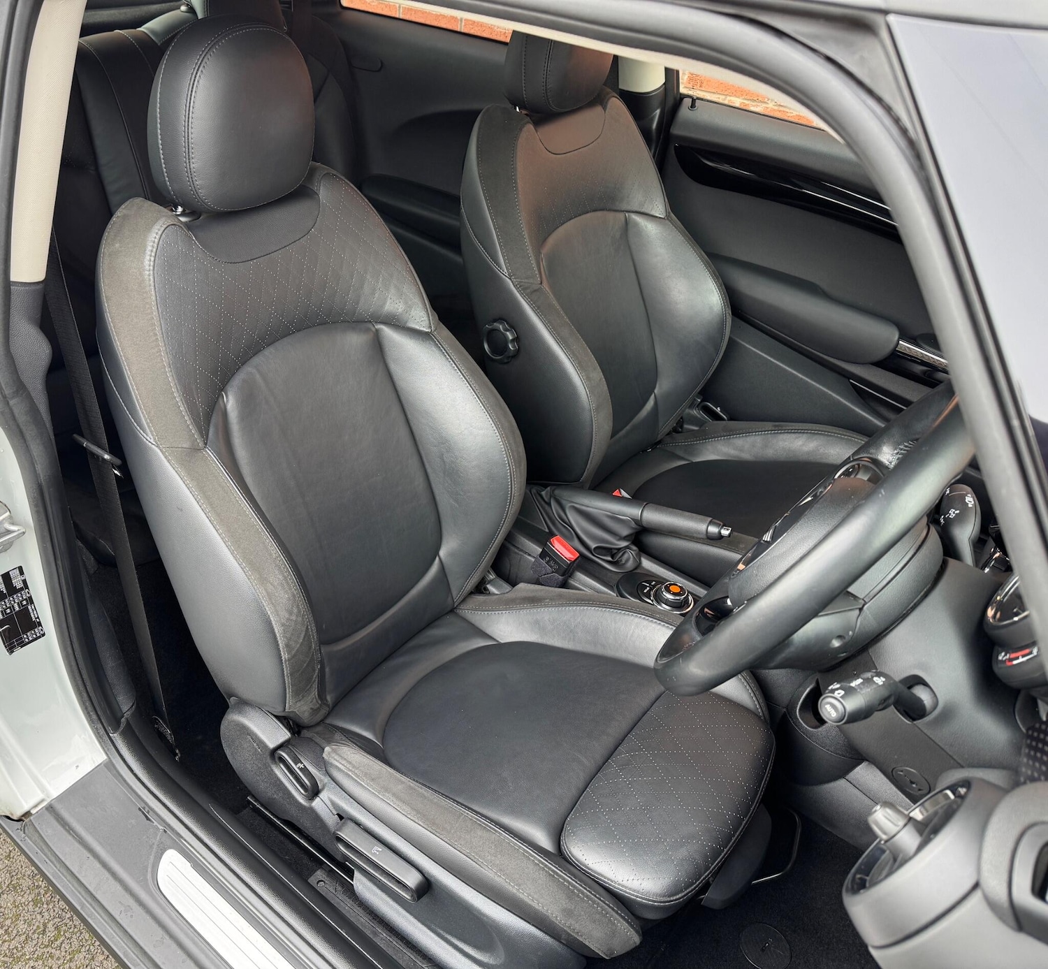 Used MINI Hatch 2018 for sale - 77626288: Photo 17