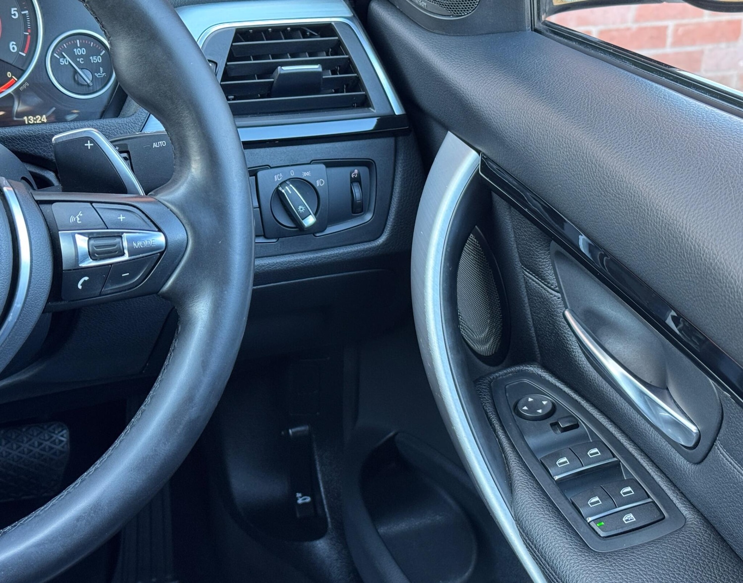 Used BMW 3 Series 2017 for sale - 78127640: Photo 32