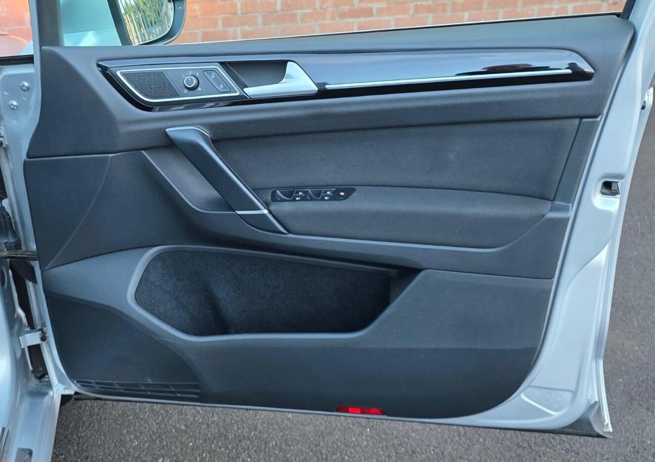 Used Volkswagen Golf SV 2016 for sale - 77144548: Photo 13