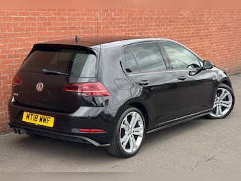 Used Volkswagen Golf 2018 for sale - 79711643: Photo