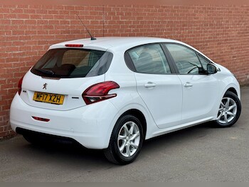 Used Peugeot 208 2017 for sale - 78843118: Photo