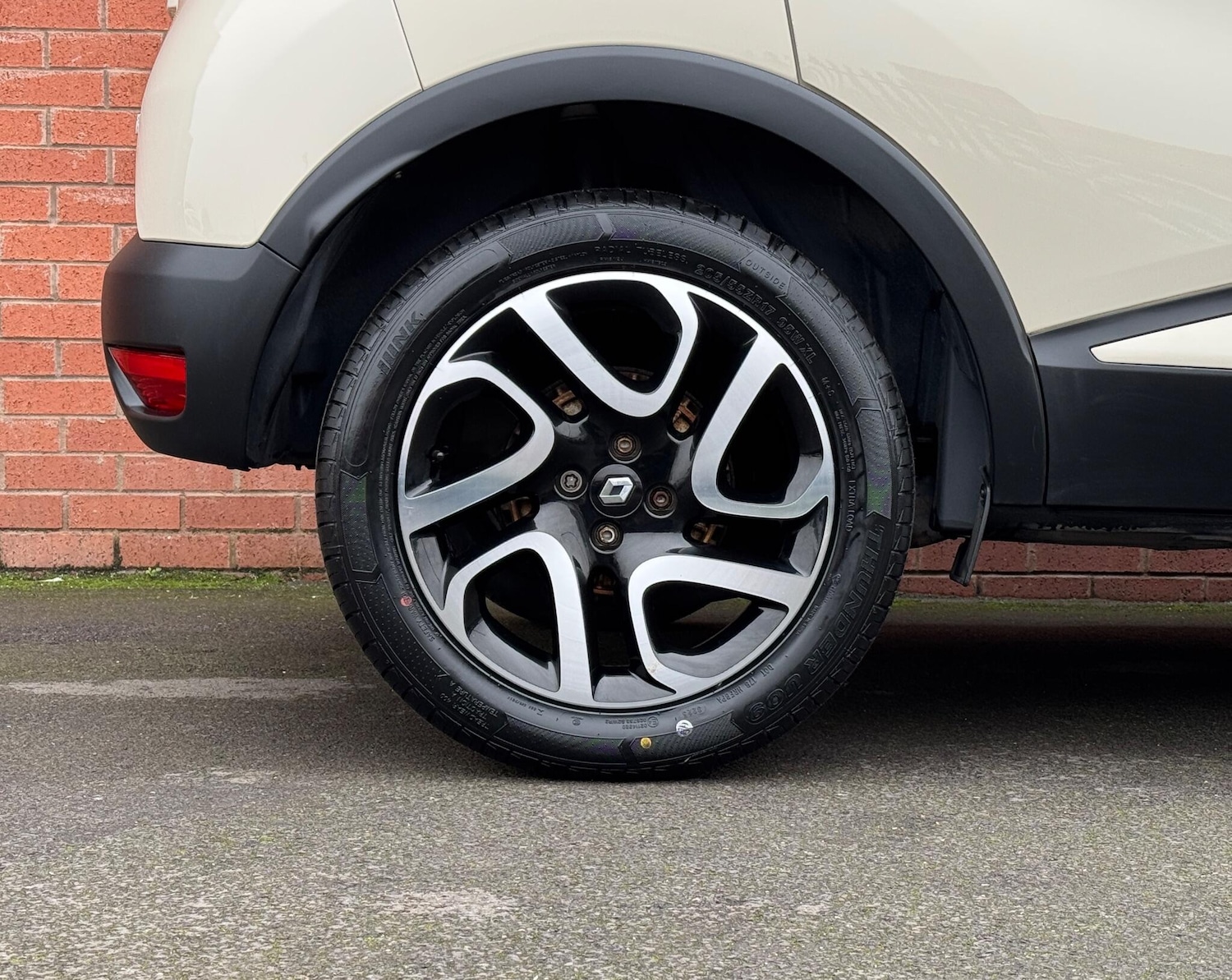 Used Renault Captur 2016 for sale - 77925901: Photo 37