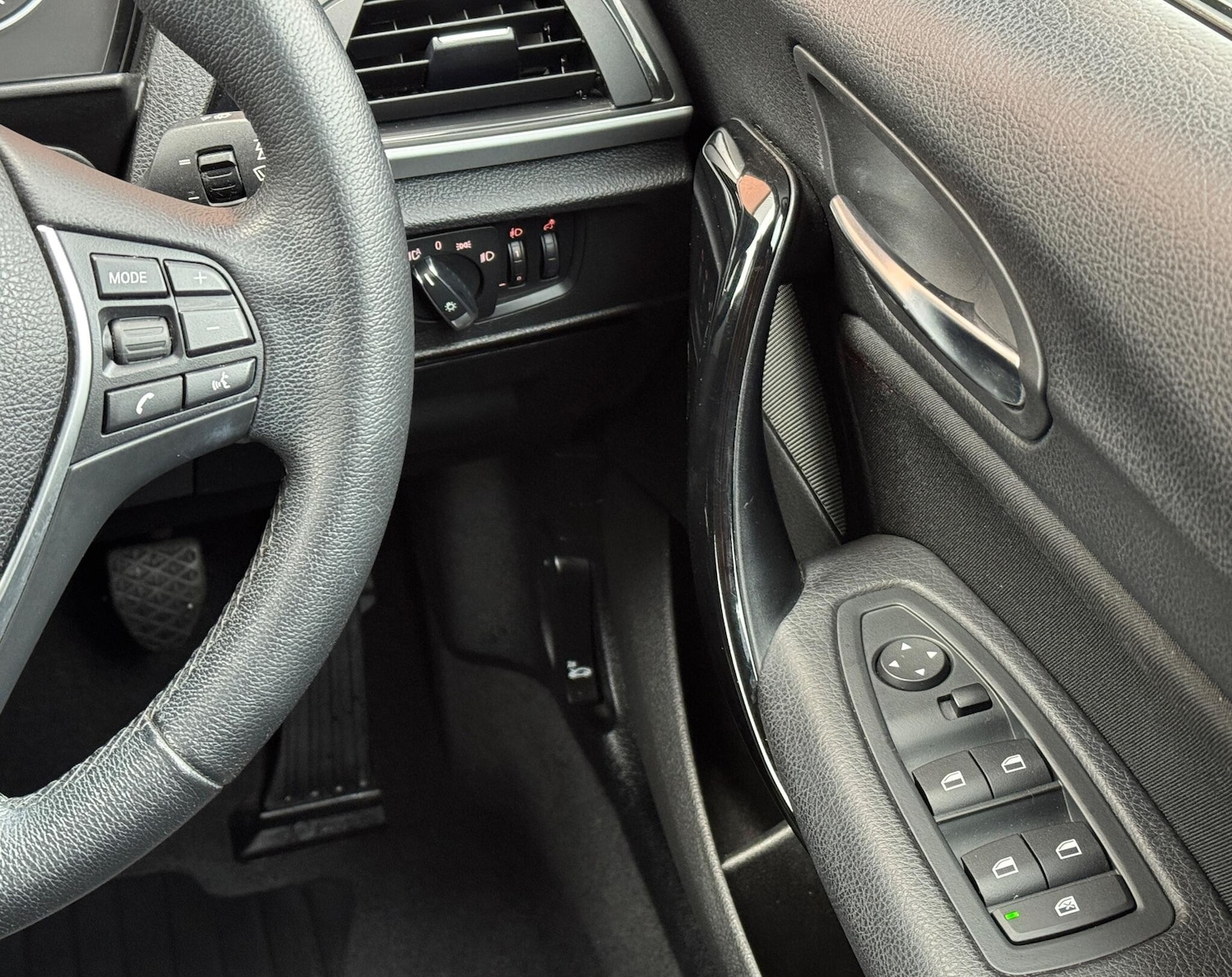 Used BMW 1 Series 2017 for sale - 77052501: Photo 30