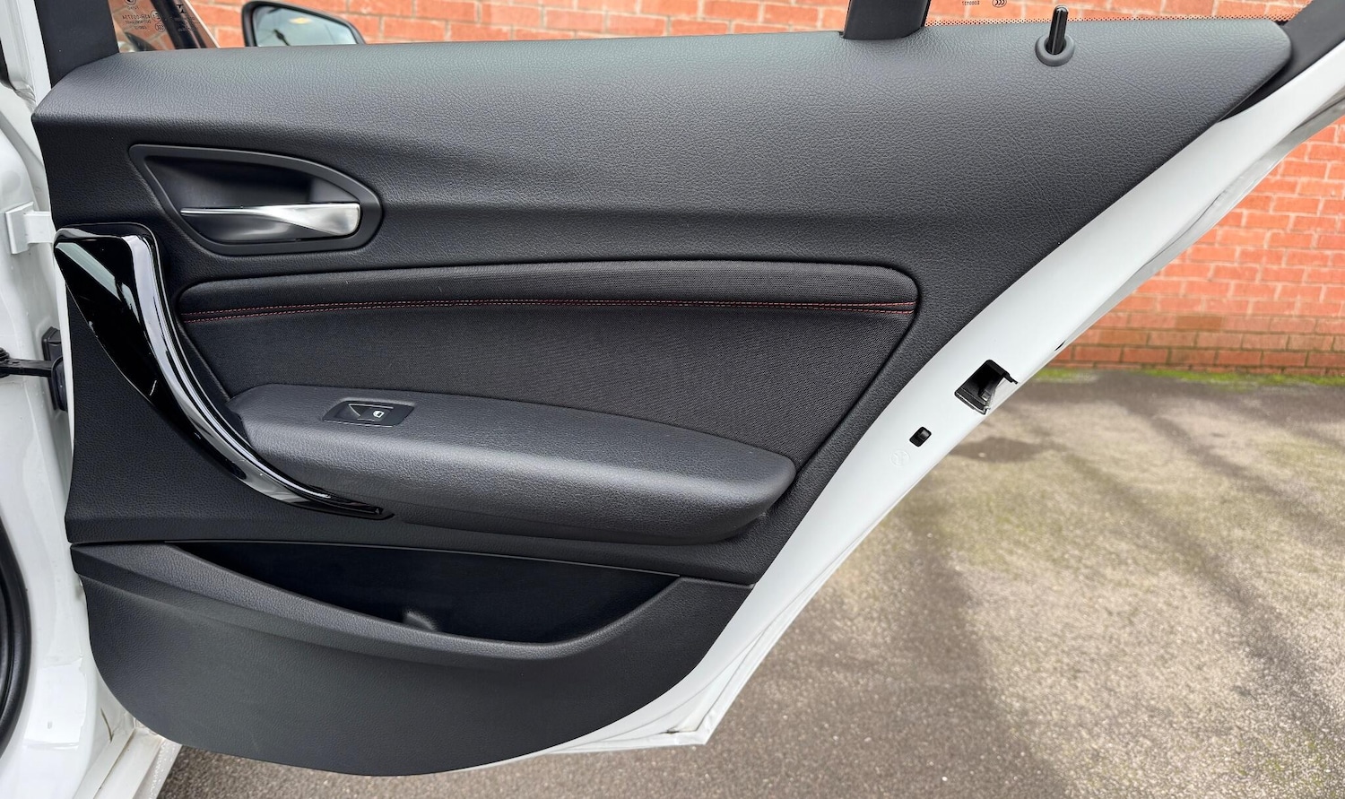 Used BMW 1 Series 2017 for sale - 77052501: Photo 31