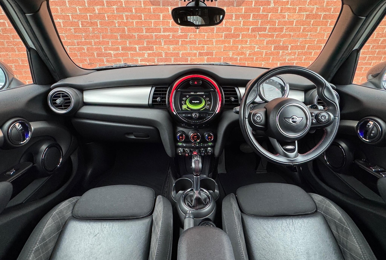 Used MINI Hatch 2017 for sale - 76296000: Photo 16