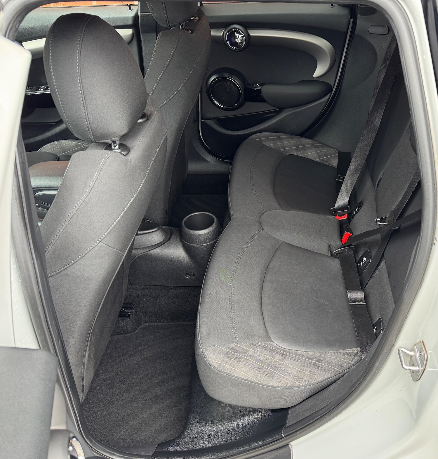 Used MINI Hatch 2017 for sale - 76296000: Photo 43