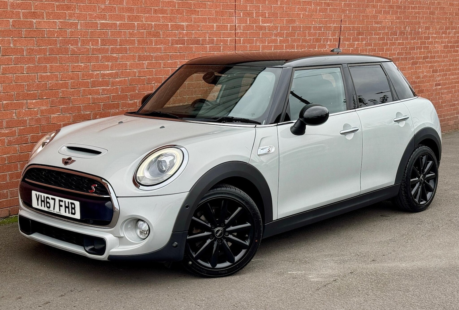 Used MINI Hatch 2017 for sale - 76296000: Photo 5