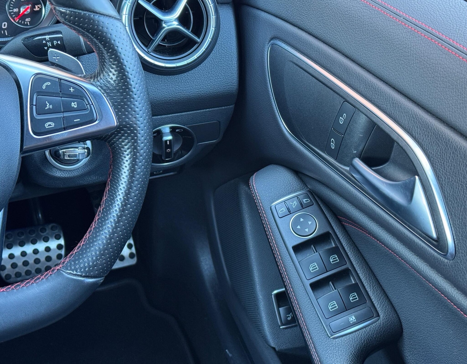 Used Mercedes-Benz CLA 2017 for sale - 77940682: Photo 29