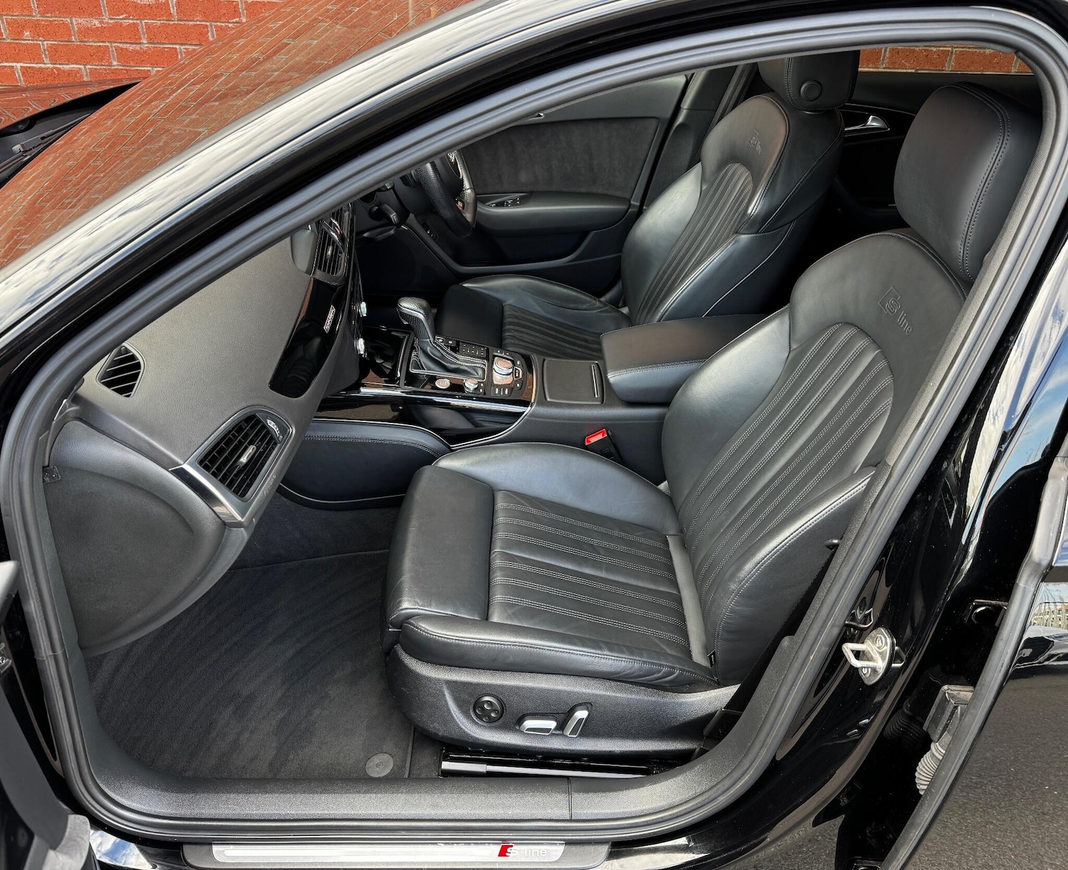 Used Audi A6 2016 for sale - 76137039: Photo 40