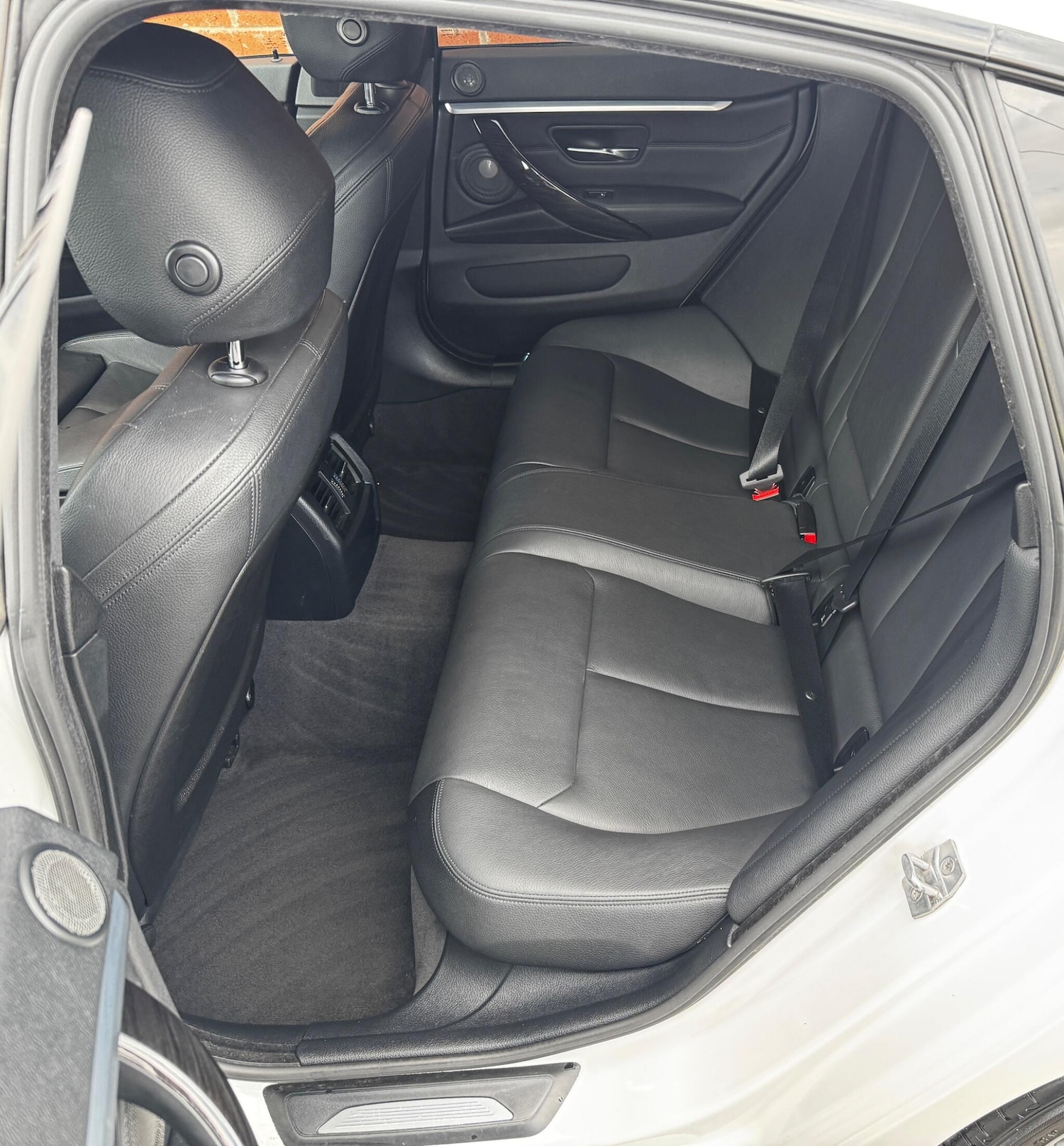 Vehicle 44