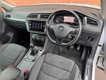 Used Volkswagen Tiguan 2018 for sale - 78527795: Photo