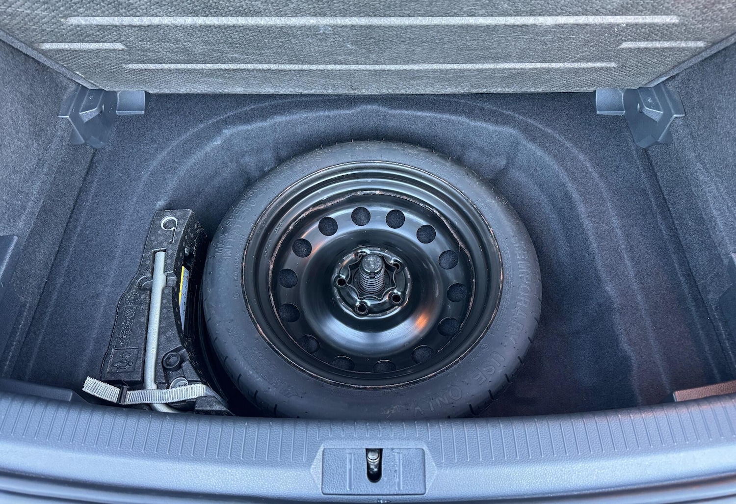 Used Volkswagen Golf 2017 for sale - 76832227: Photo 11