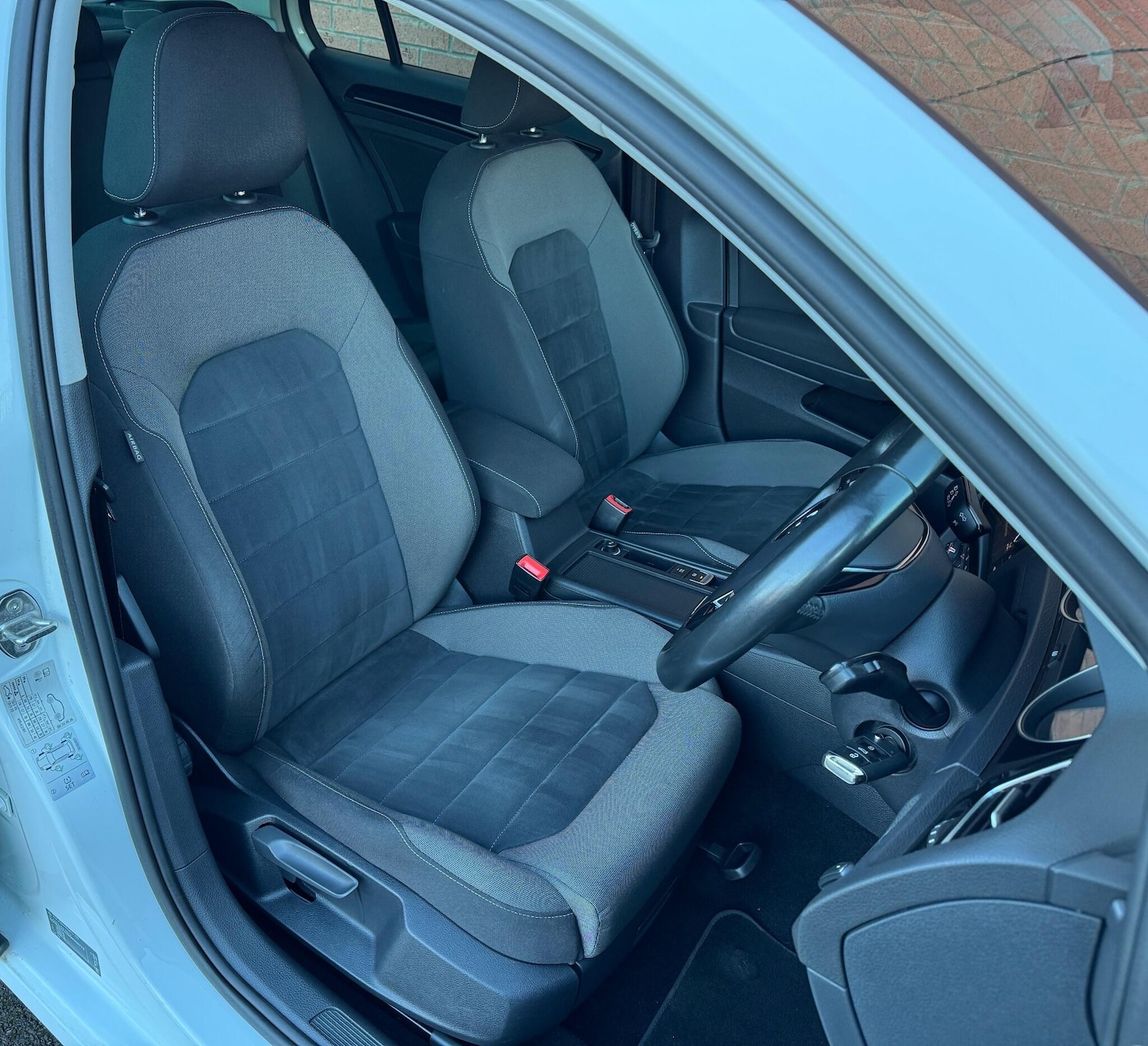 Used Volkswagen Golf 2017 for sale - 76832227: Photo 13