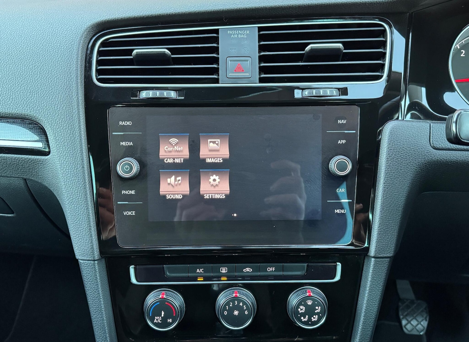 Used Volkswagen Golf 2017 for sale - 76832227: Photo 18