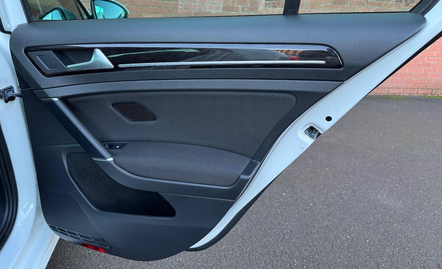 Used Volkswagen Golf 2017 for sale - 76832227: Photo 30