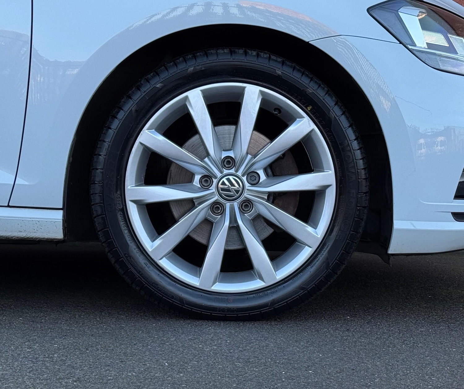 Used Volkswagen Golf 2017 for sale - 76832227: Photo 42