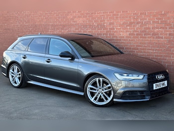2018 (18) - 2.0 TDI Ultra Black Edition 5dr S Tronic