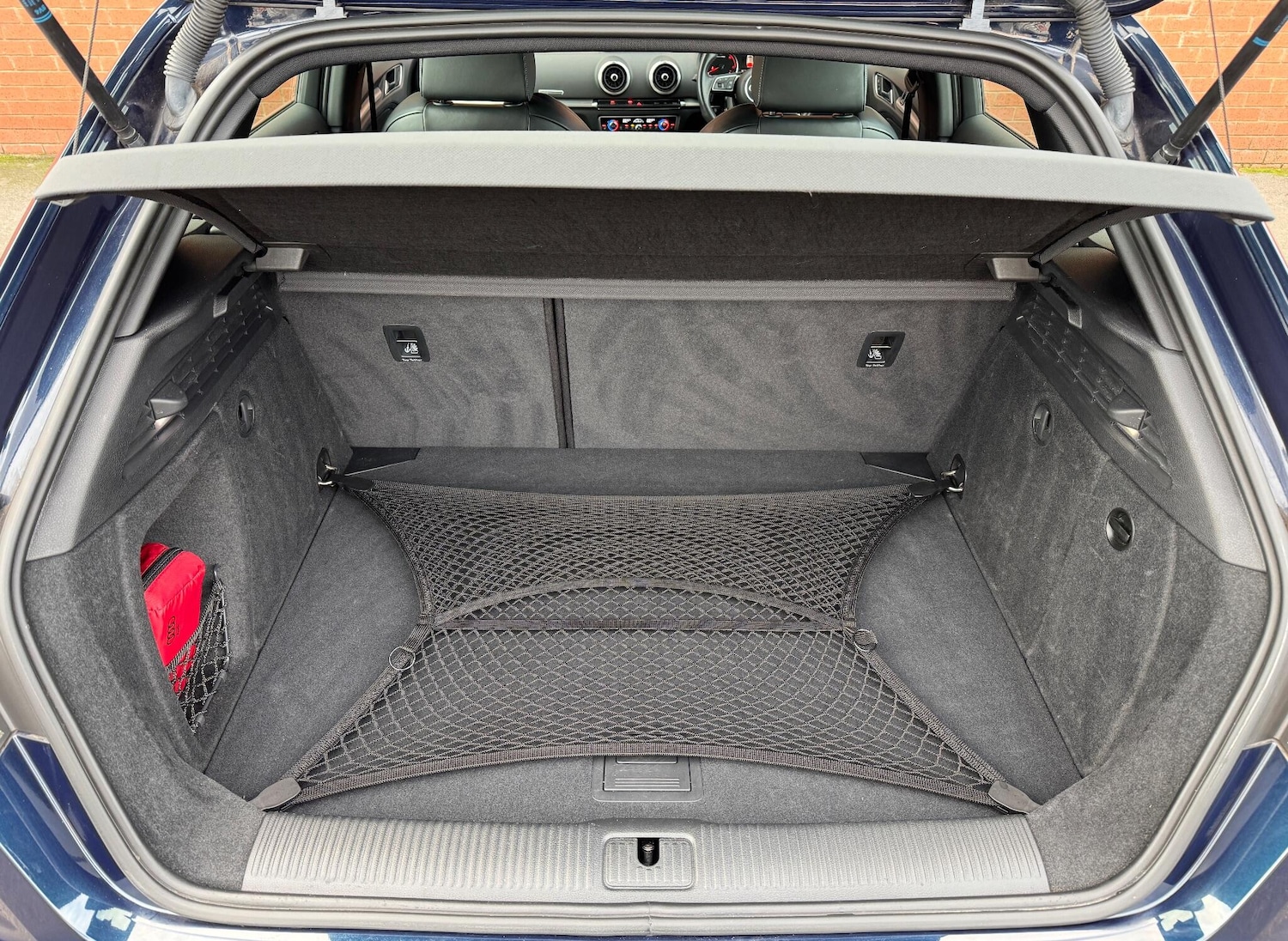 Used Audi A3 2017 for sale - 76613281: Photo 10