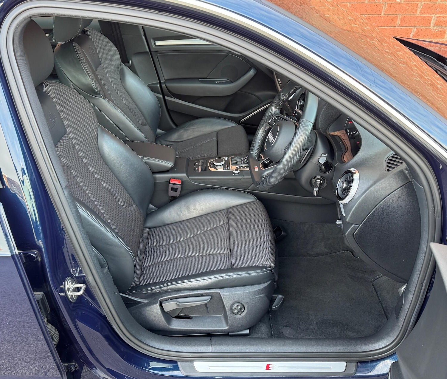 Used Audi A3 2017 for sale - 76613281: Photo 15