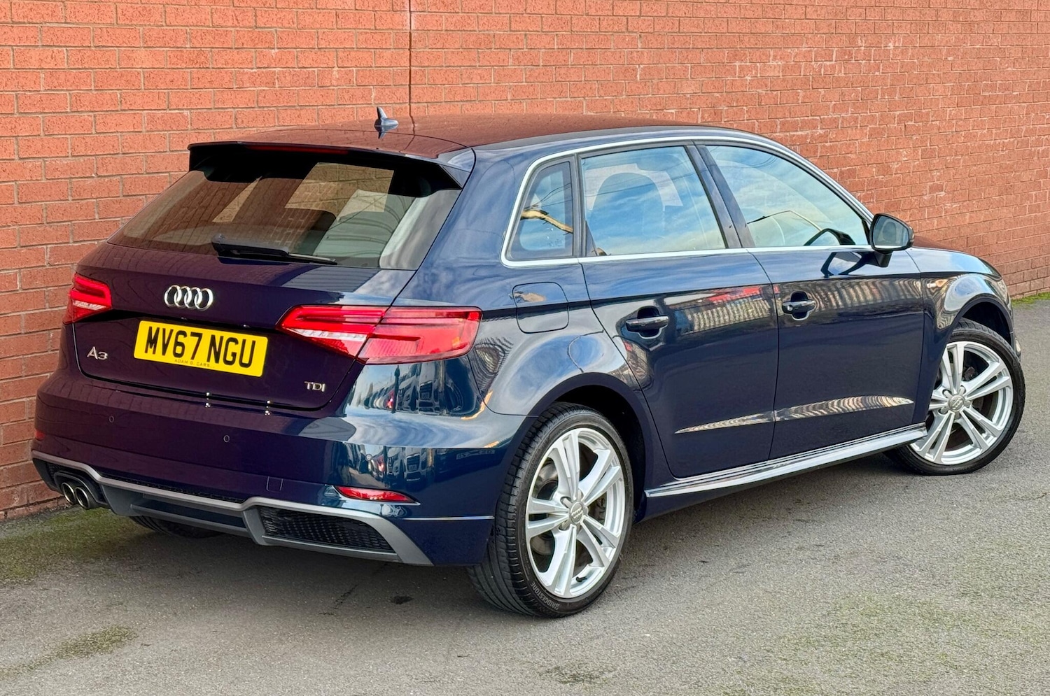 Used Audi A3 2017 for sale - 76613281: Photo 4