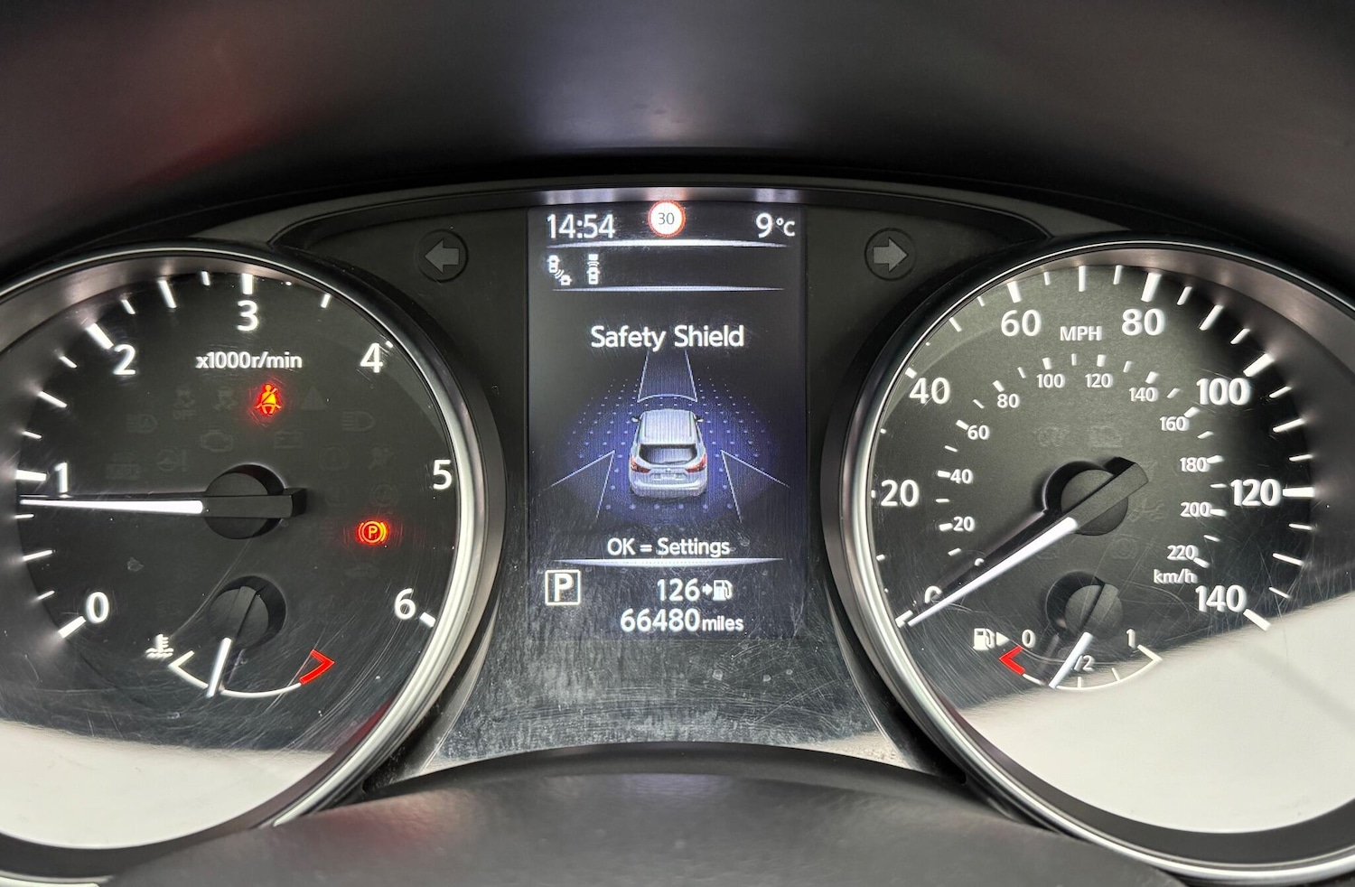 Used Nissan Qashqai for sale - 77190623: Photo 32