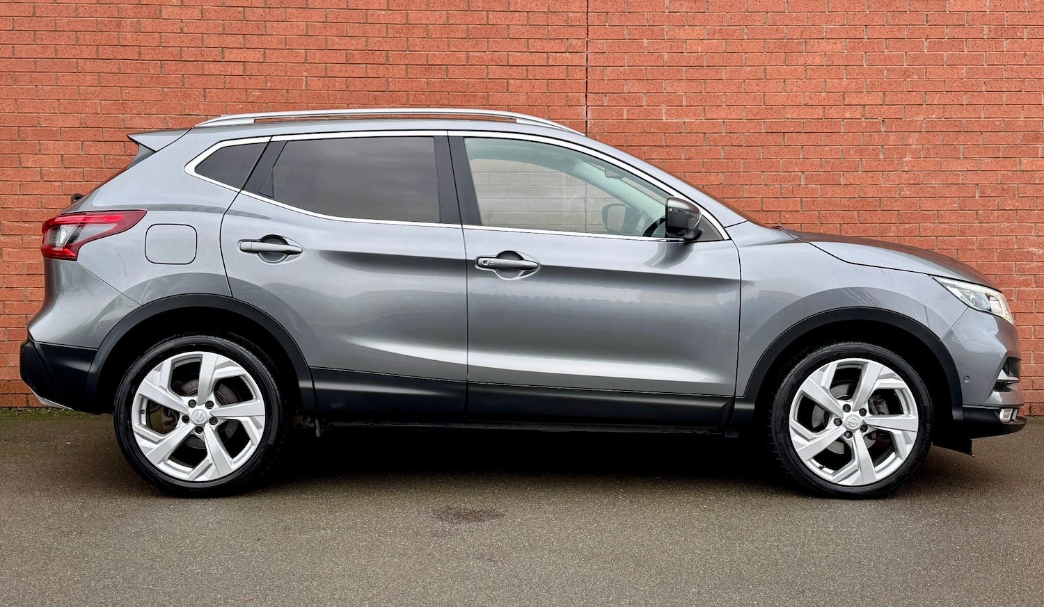 Used Nissan Qashqai for sale - 77190623: Photo 4