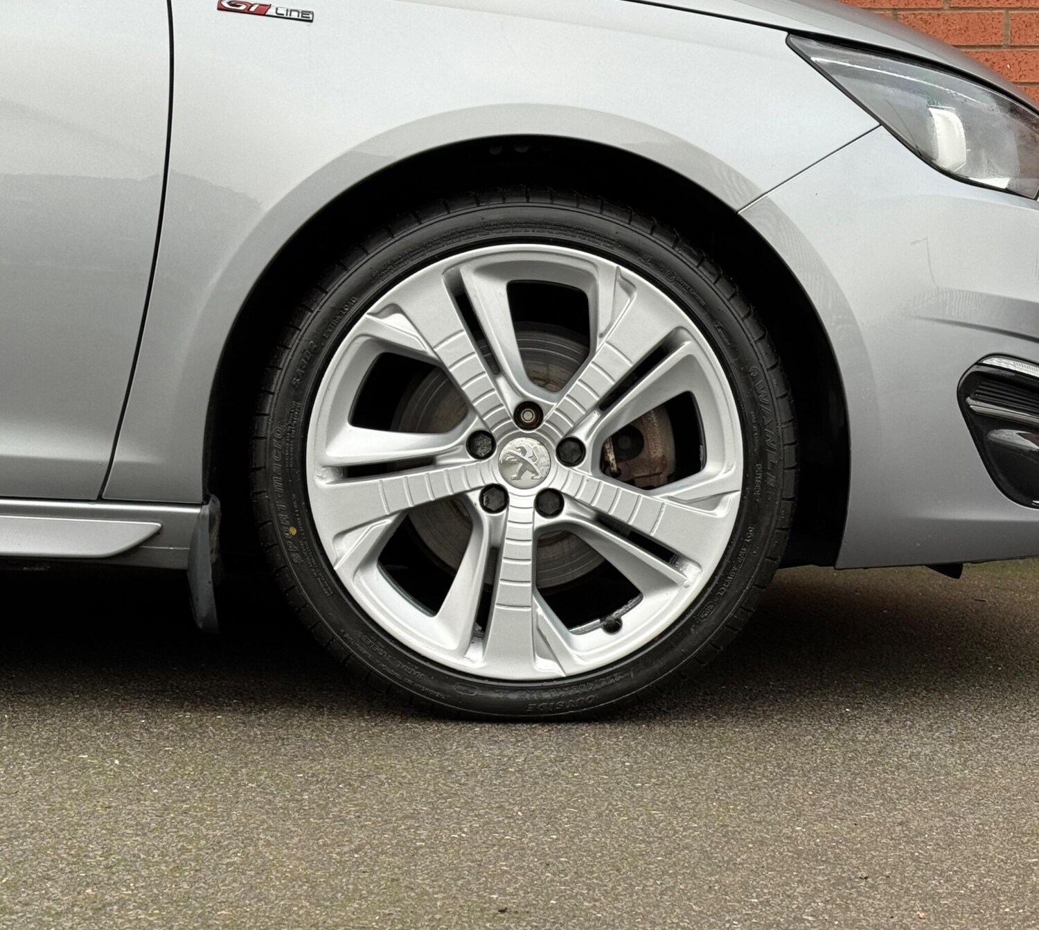 Used Peugeot 308 2016 for sale - 77523486: Photo 41