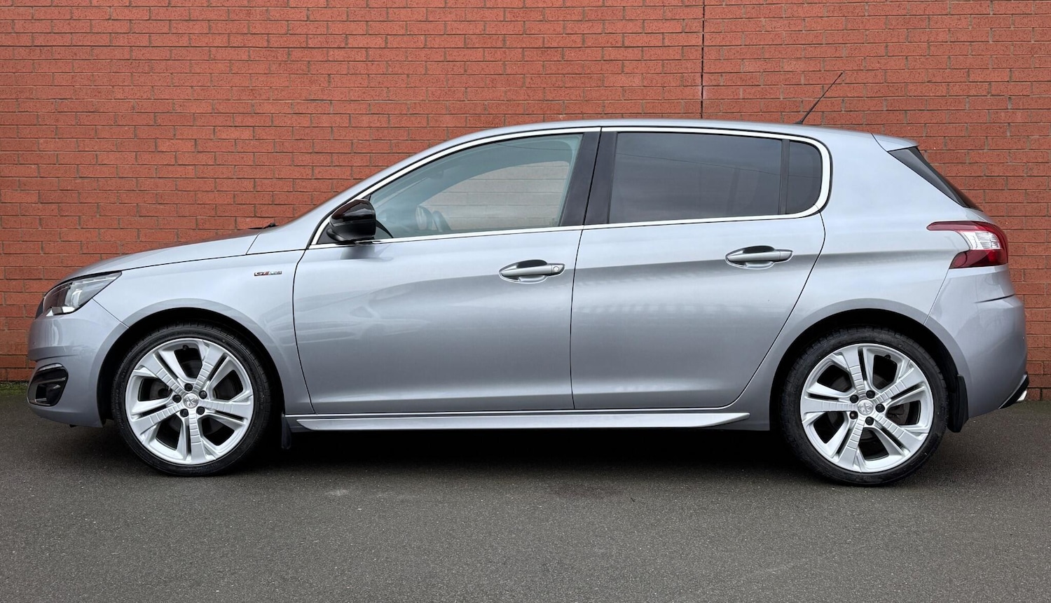 Used Peugeot 308 2016 for sale - 77523486: Photo 7