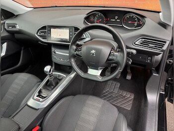 Used Peugeot 308 2019 for sale - 77344741: Photo