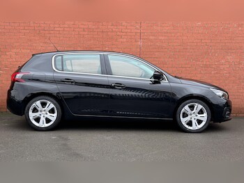 Used Peugeot 308 2019 for sale - 77344741: Photo