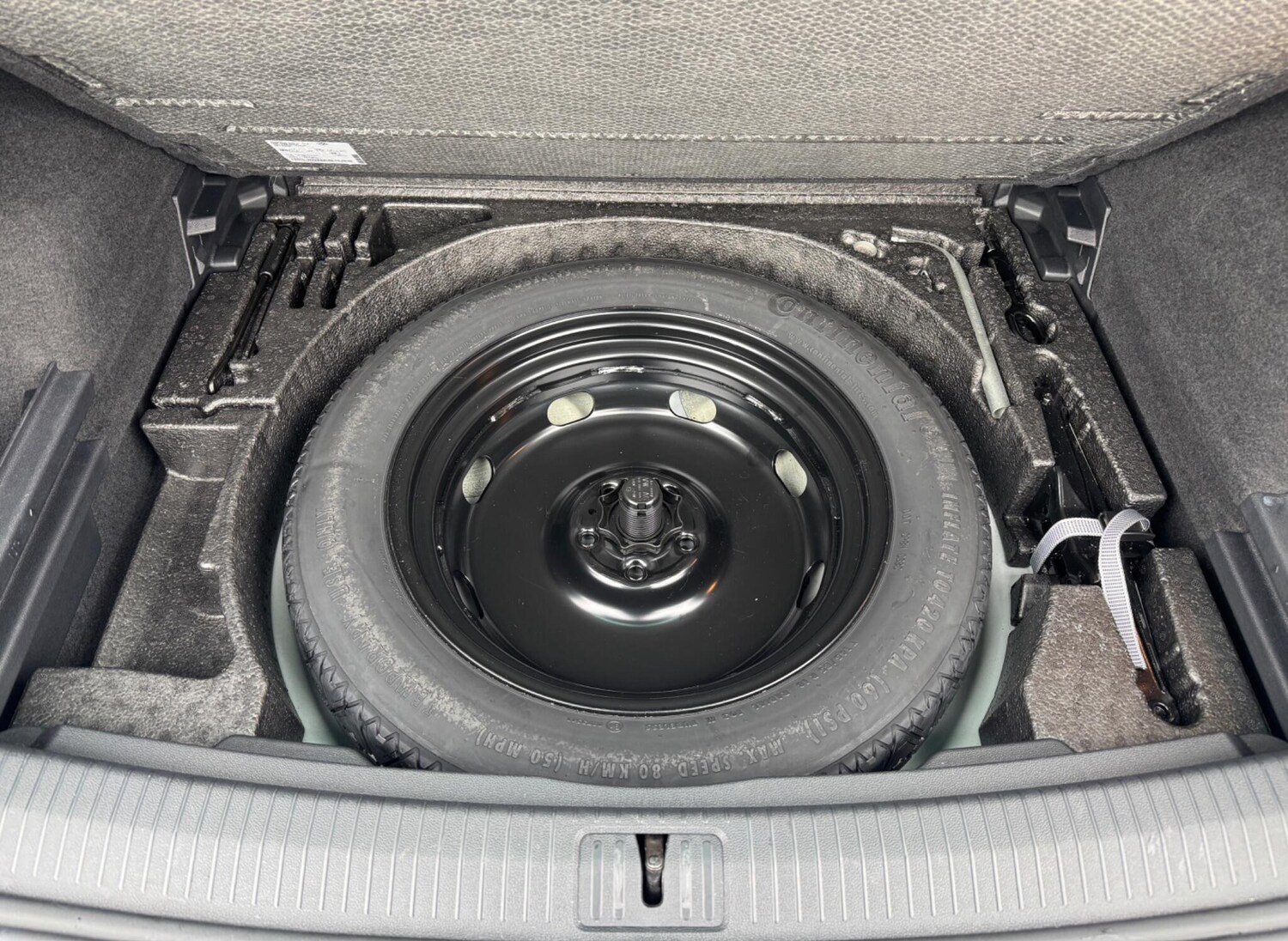 Used Volkswagen Tiguan for sale - 77809181: Photo 12