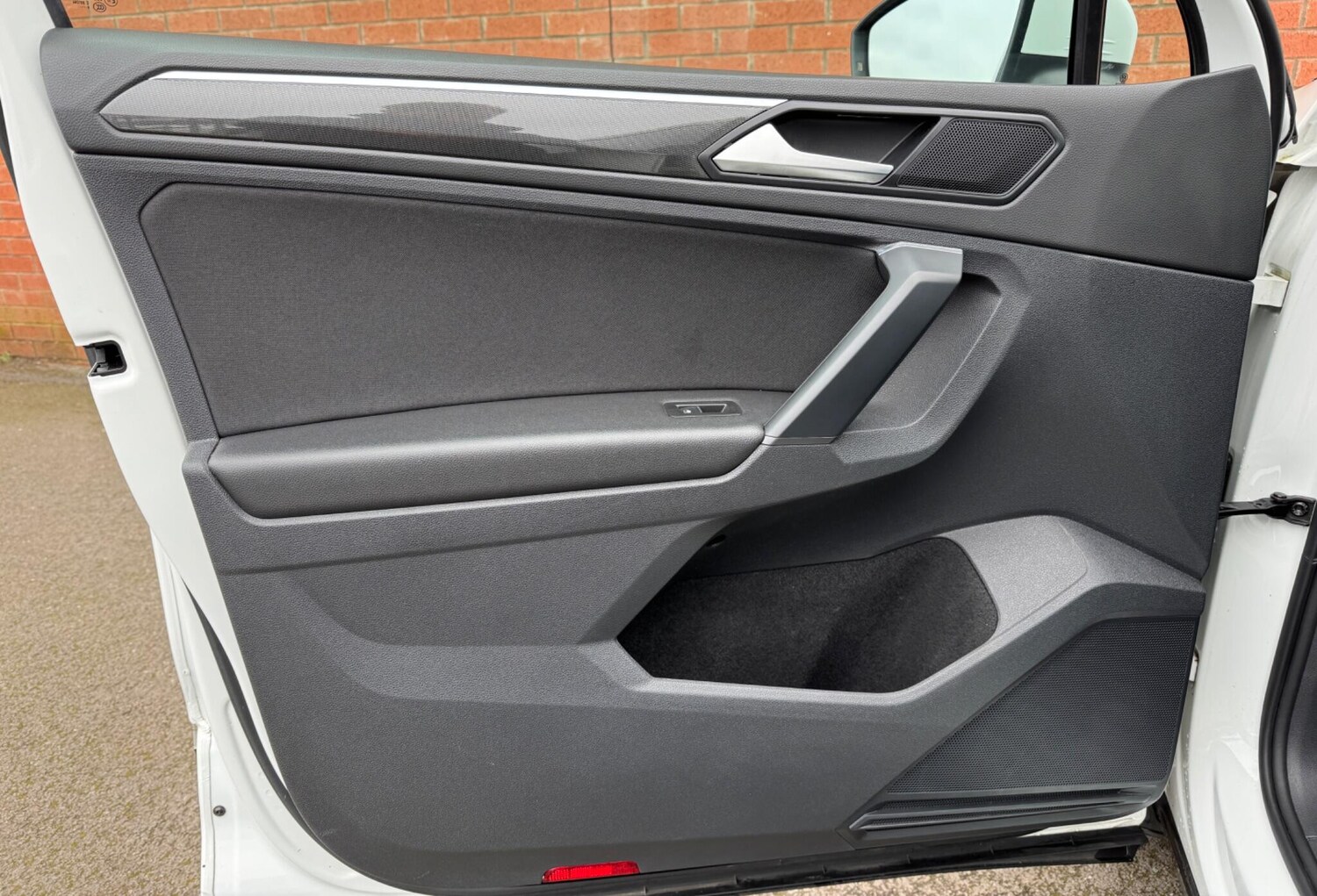 Used Volkswagen Tiguan for sale - 77809181: Photo 38