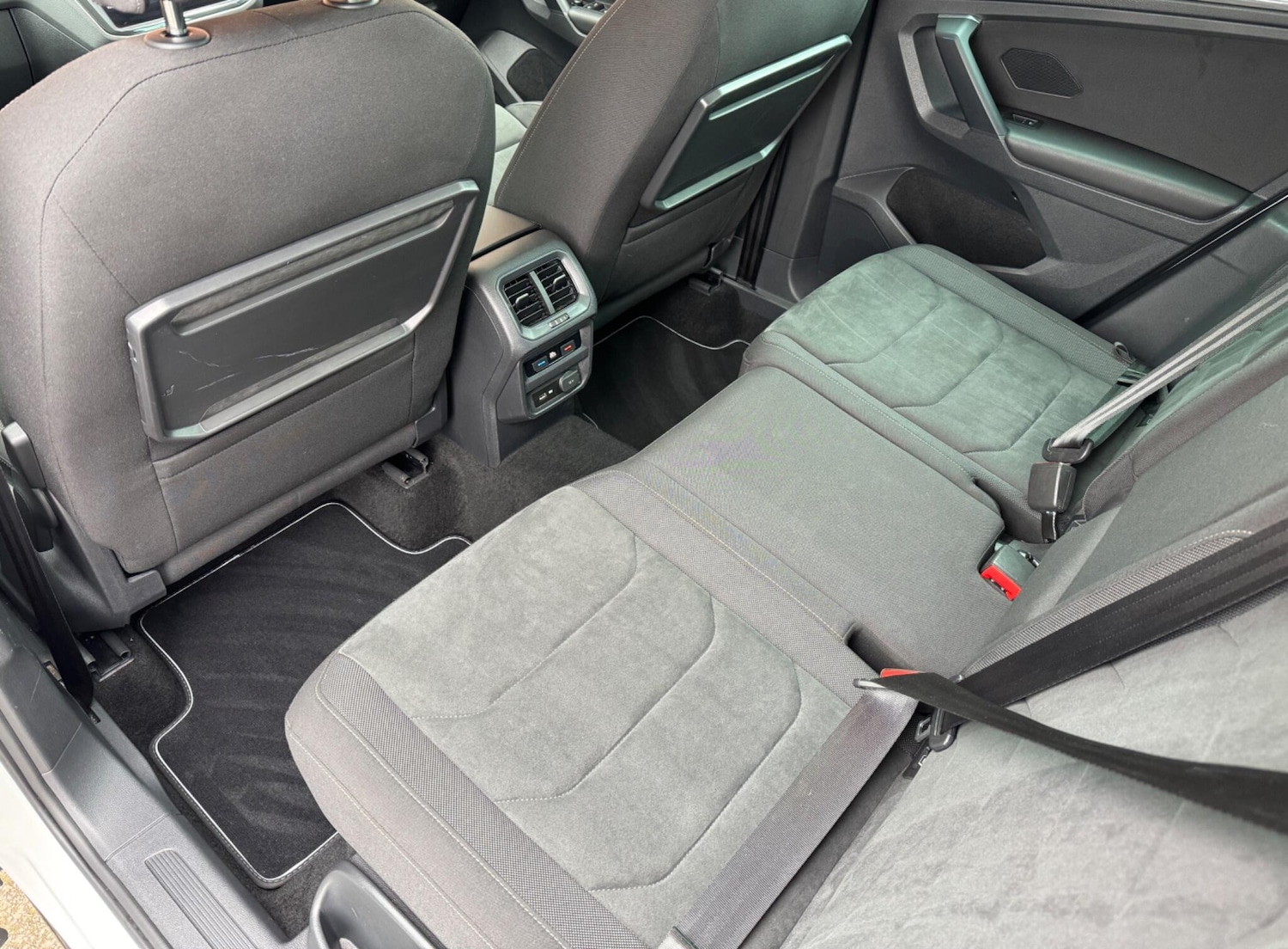 Used Volkswagen Tiguan for sale - 77809181: Photo 43