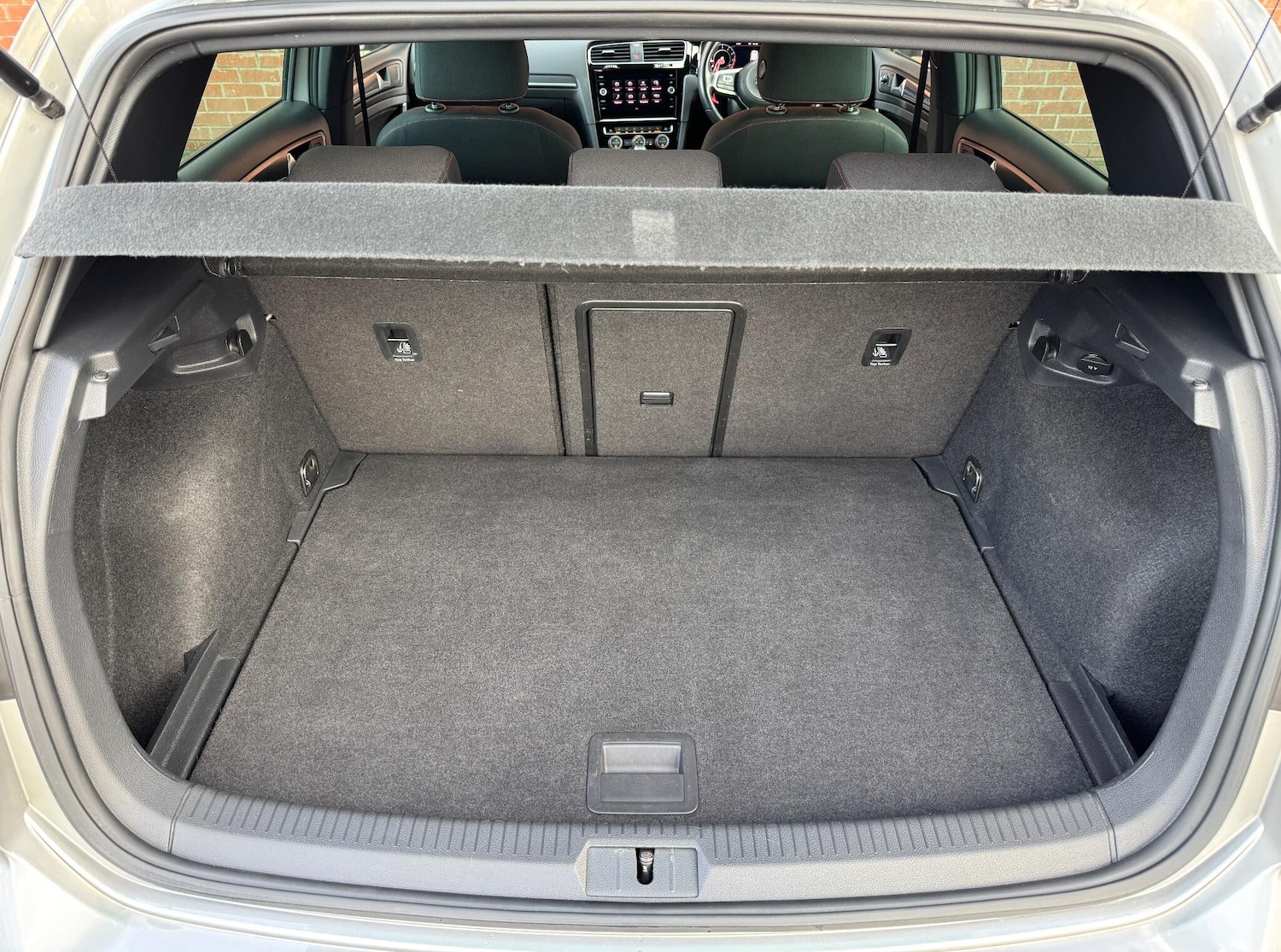 Used Volkswagen Golf 2019 for sale - 76398766: Photo 11