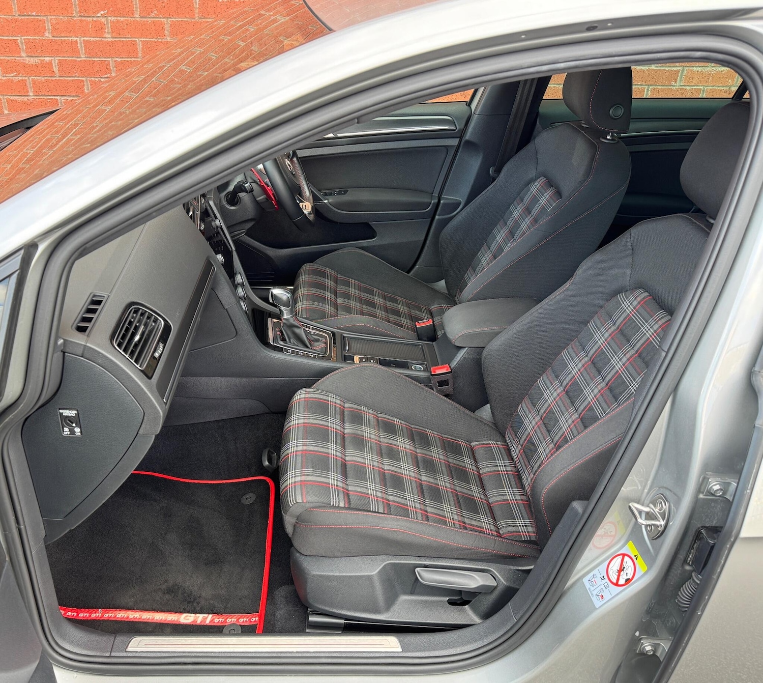 Used Volkswagen Golf 2019 for sale - 76398766: Photo 39