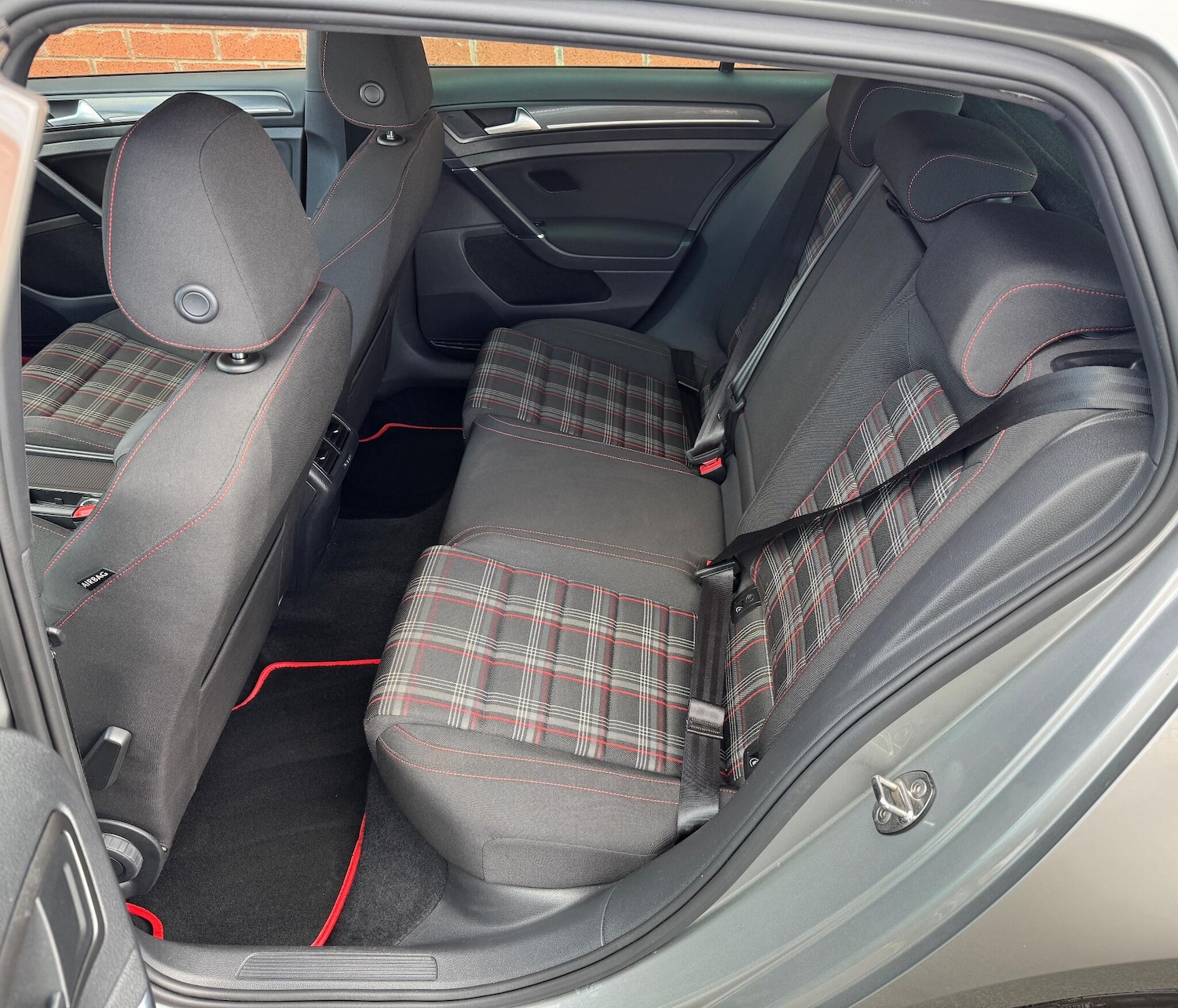 Used Volkswagen Golf 2019 for sale - 76398766: Photo 43