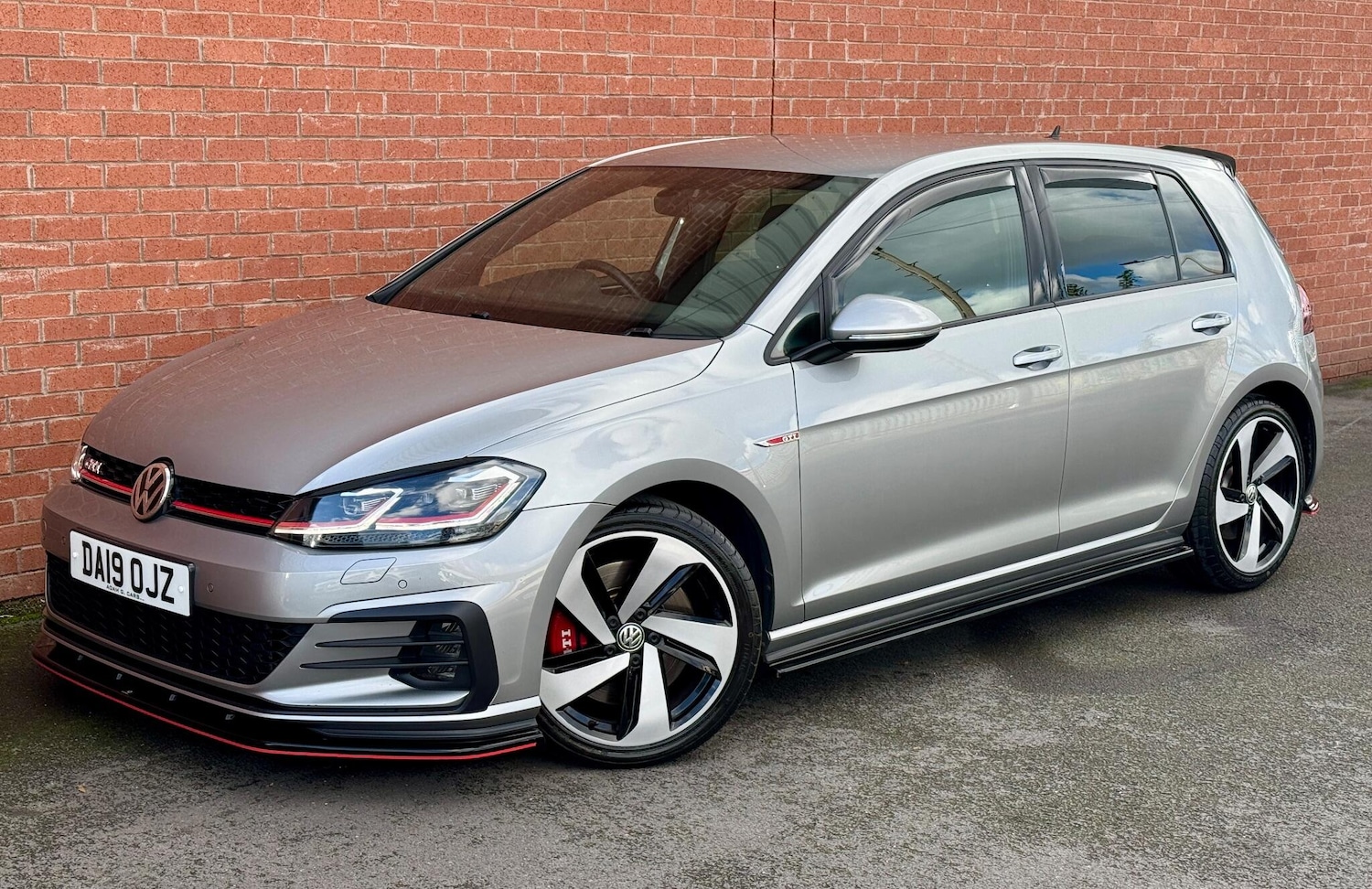 Used Volkswagen Golf 2019 for sale - 76398766: Photo 6