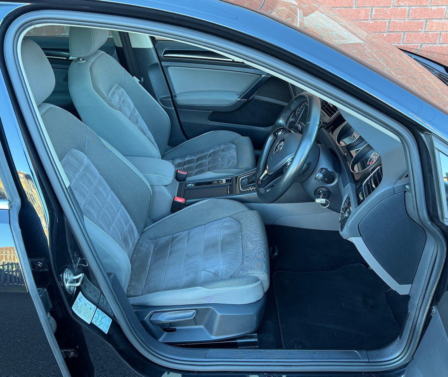 Used Volkswagen Golf 2016 for sale - 76824208: Photo 15