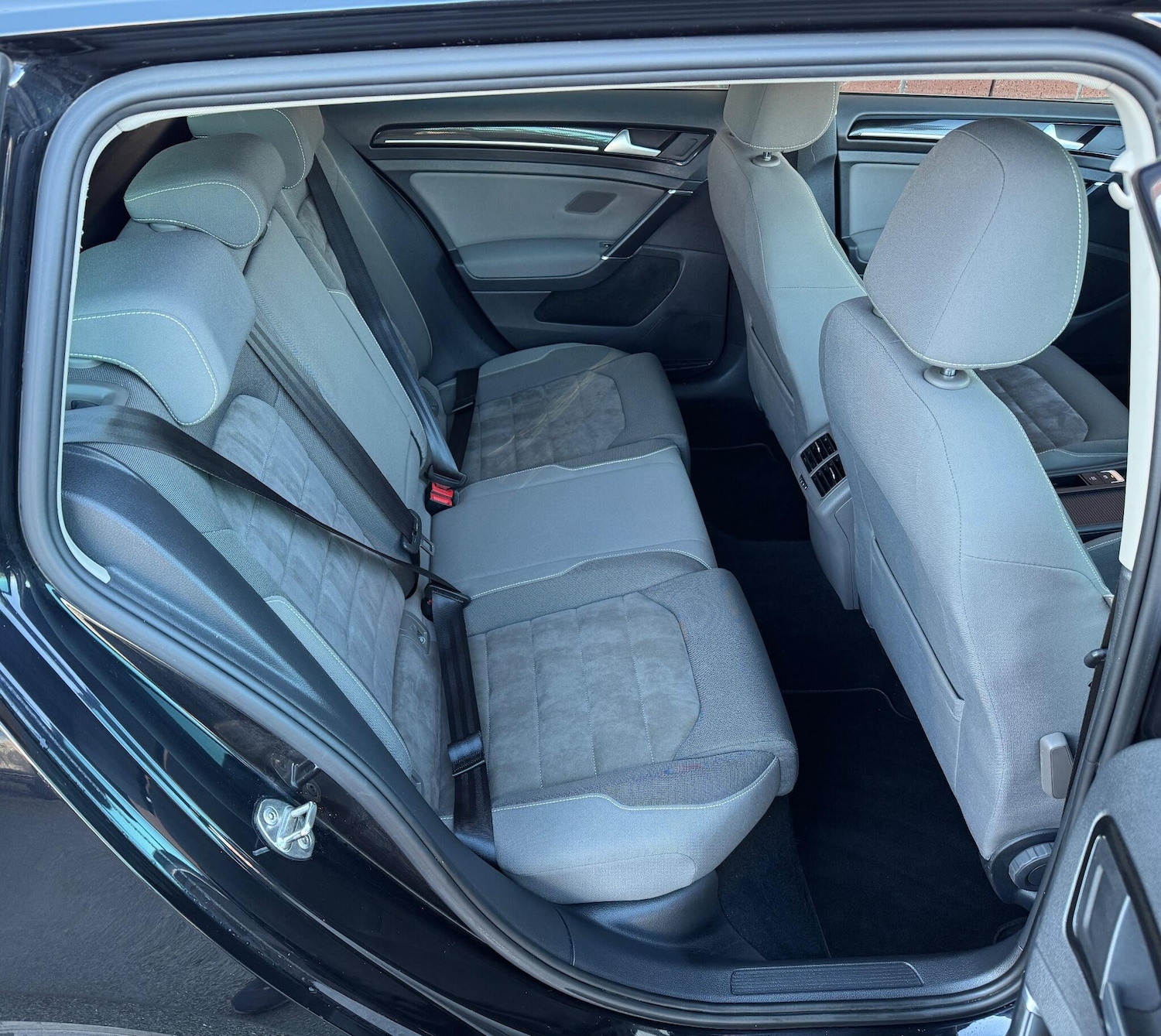 Used Volkswagen Golf 2016 for sale - 76824208: Photo 36